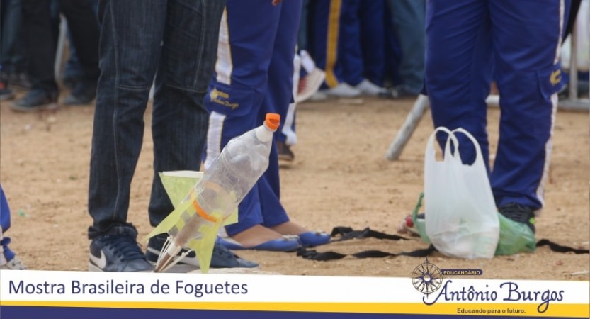 A MOBFOG (Mostra Brasileira de Foguetes) aconteceu nesta terça-feira 14 de março no Eco Parque, os alunos do 9º ano ao Ensino Médio fizeram o lançamento oficial dos foguetes confeccionados por eles.
A XX OBA