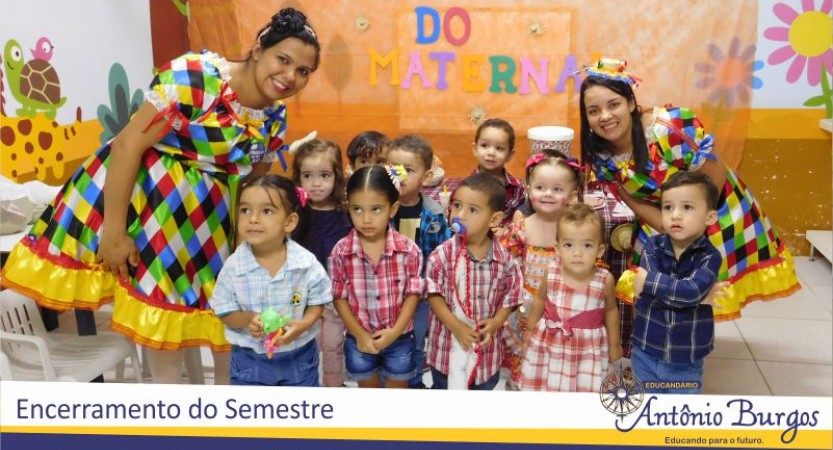                 As aulas do I semestre encerraram em clima de festa no Educandário. Hoje toda a comunidade escolar se envolveu em um clima de alegria e